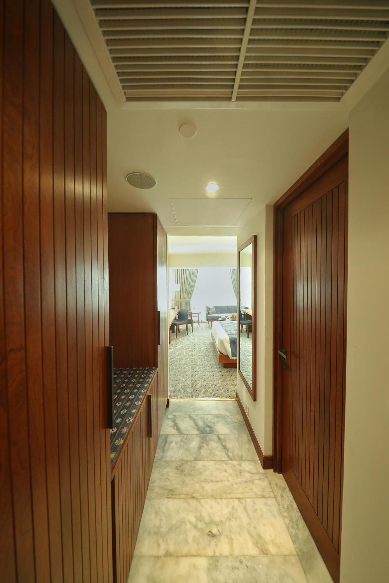 Peshawar Serena Hotel Exterior photo